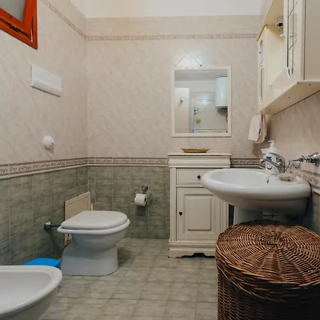 Monia House * סנטה פלביה